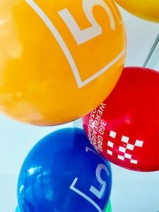 Bedruckte Luftballons 5 Jahre Motion Media