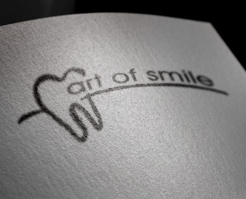 Logo Corporate Design art of smile